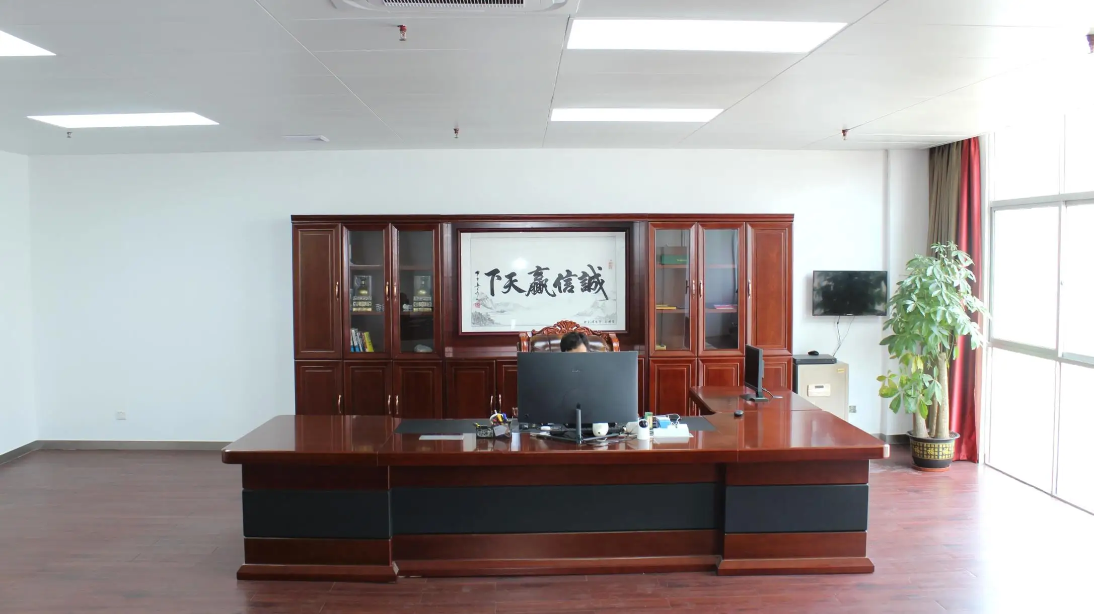 H36dc1e387b2f40e8a7dc33f782194b77p.webp H36dc1e387b2f40e8a7dc33f782194b77p.webp